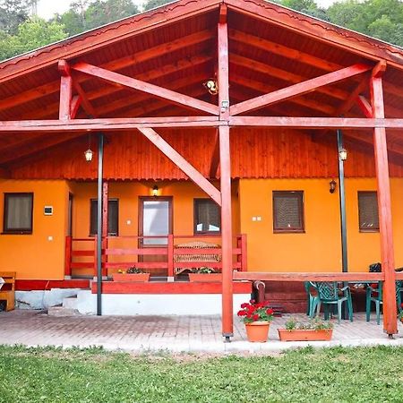 Casa 51 Hotel Praid Luaran gambar
