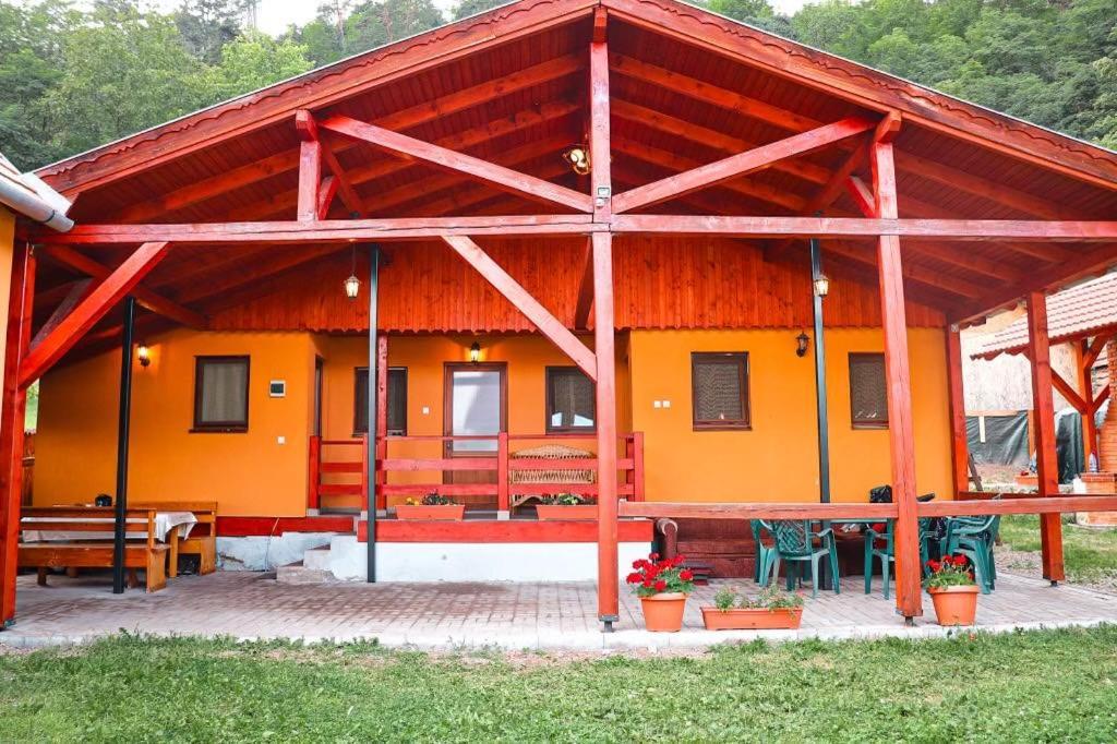 Casa 51 Hotel Praid Luaran gambar