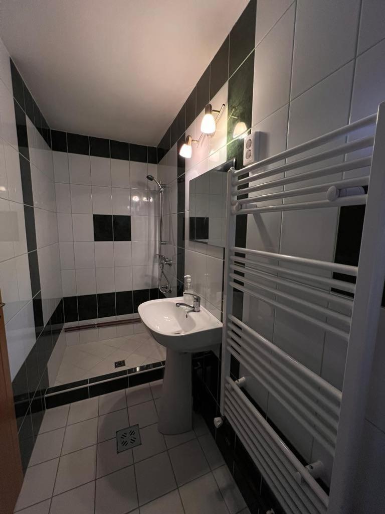 Casa 51 Hotel Praid Luaran gambar